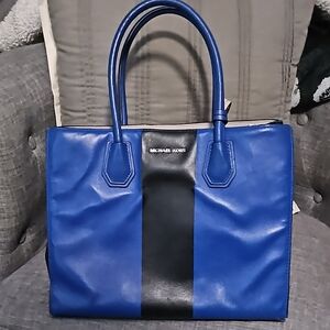Micheal Kors medium bag